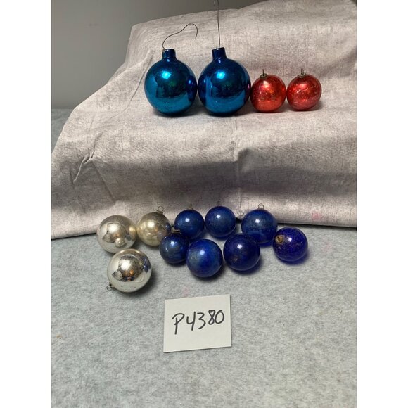 Vintage Glass Christmas Ornaments Set 14 Assorted Colors Sizes - Picture 8 of 8